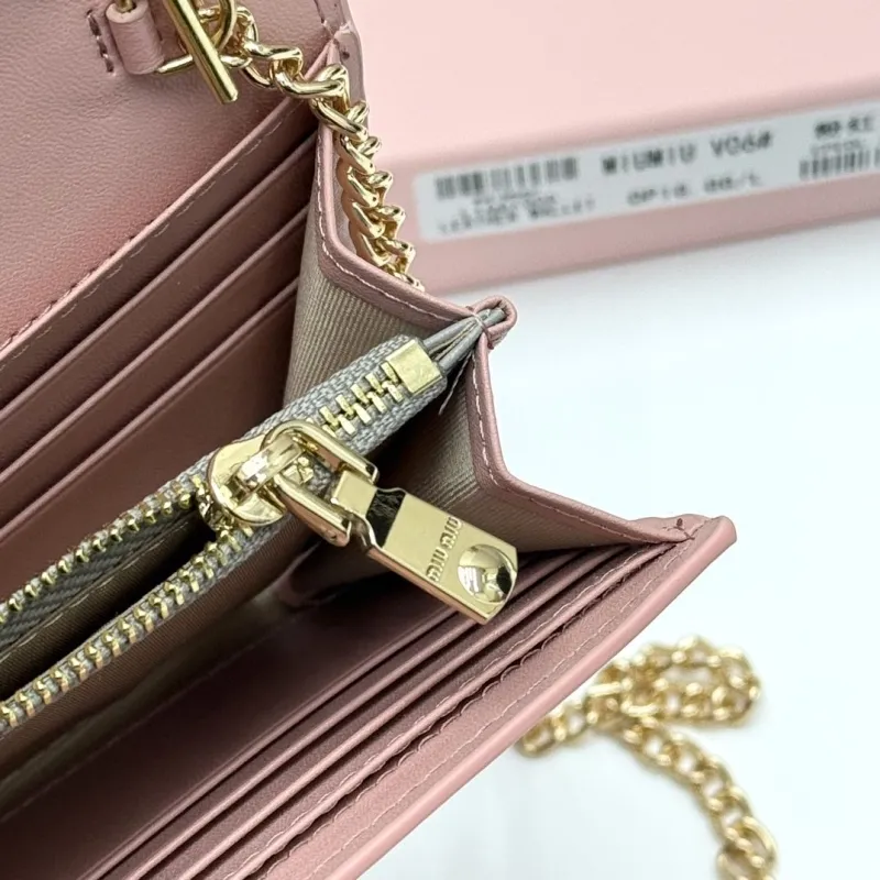 Miu Miu Pink Leather Chain Wallet V06 - Image 8