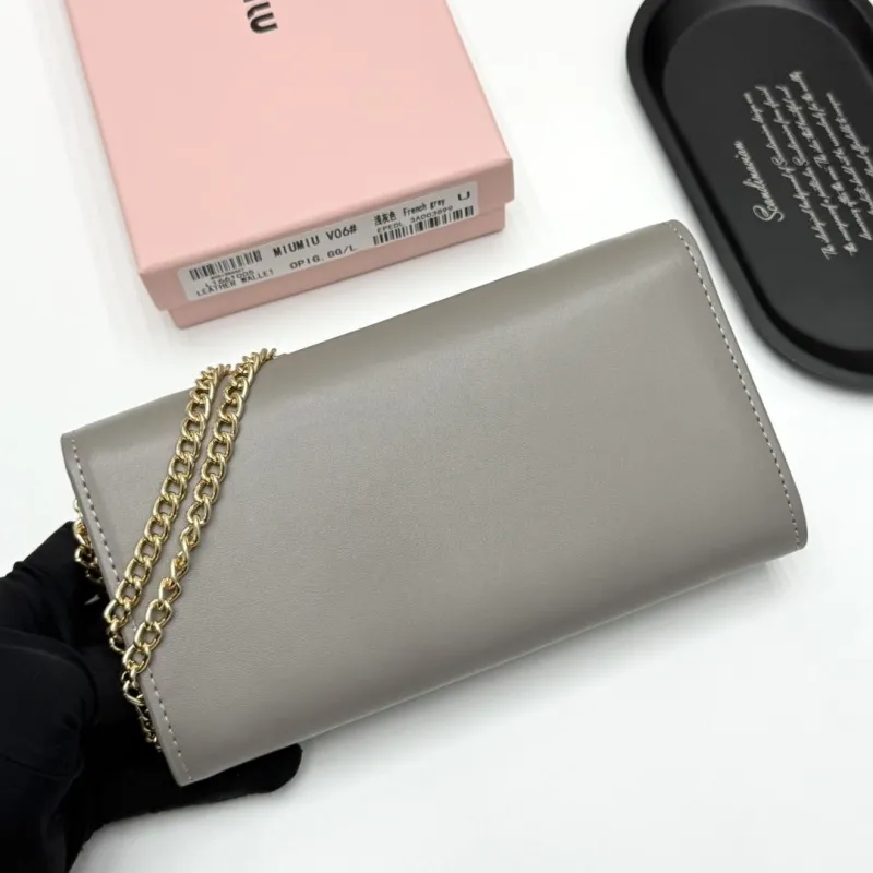 Miu Miu French Grey Leather Chain Wallet - Image 4