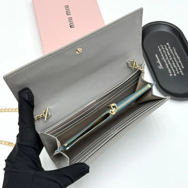 Miu Miu French Grey Leather Chain Wallet - Image 7