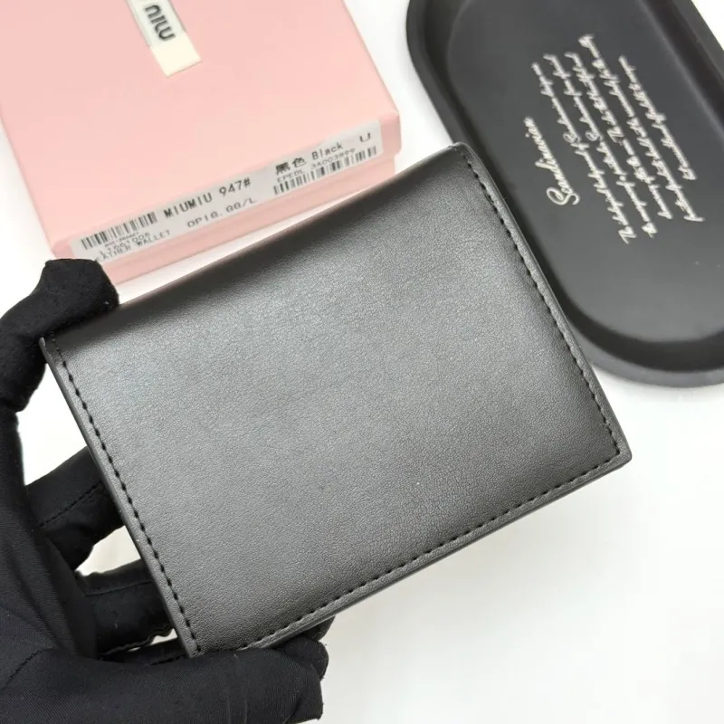 Miu Miu Black Leather Wallet with Pink Bows - Image 4