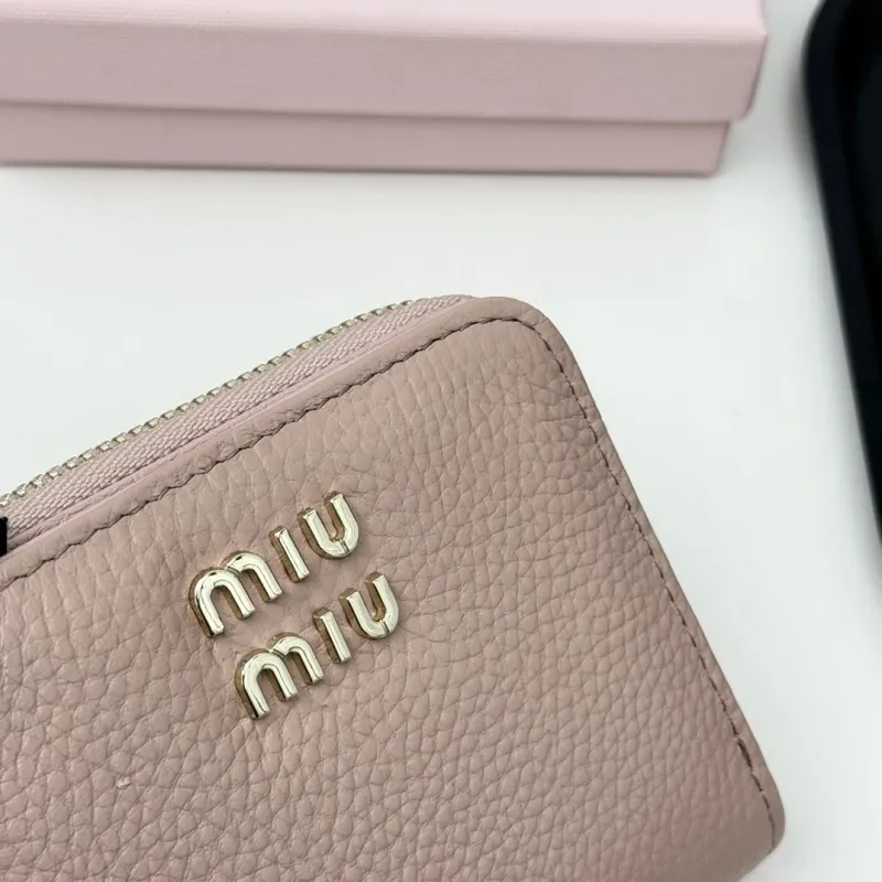Miu Miu Pink Leather Zip Wallet - Image 5