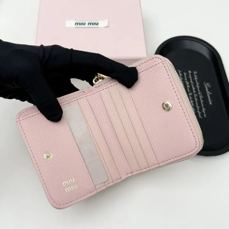 Miu Miu Pink Leather Zip Wallet - Image 7