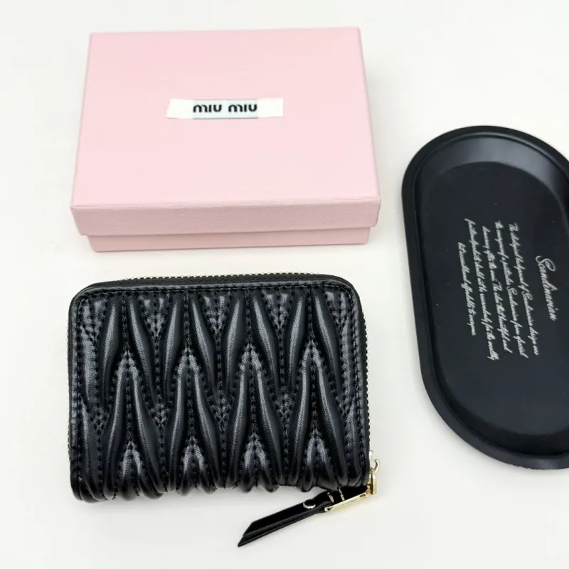 Miu Miu Black Quilted Zip Wallet - Image 3