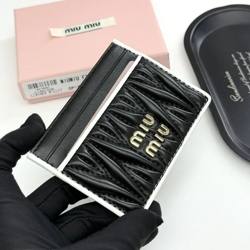 MIU MIU Black Leather Card Holder - Image 3