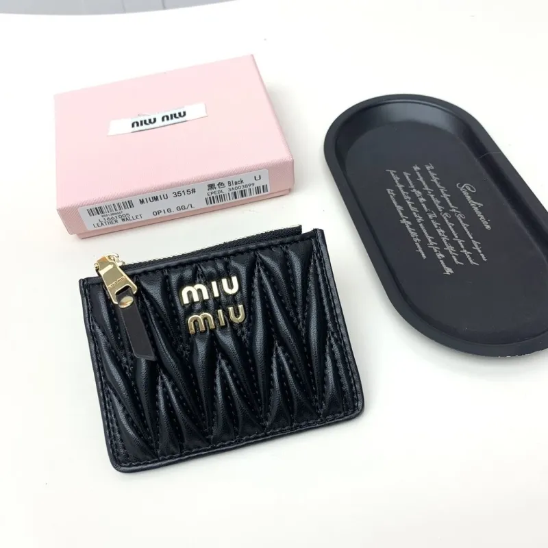MIU MIU Black Leather Zip Wallet 3515
