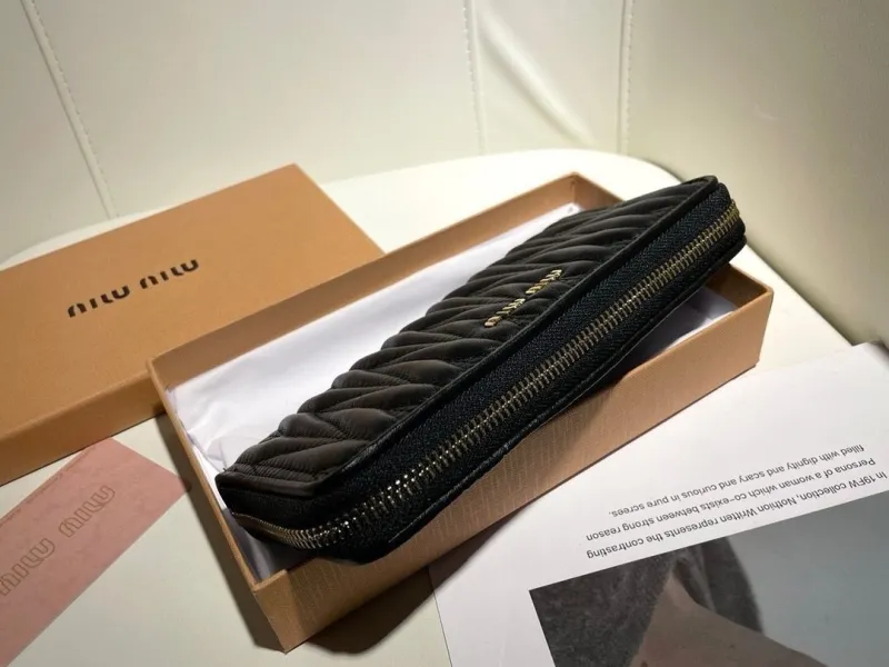 Miu Miu Black Long Zip Wallet - Image 6