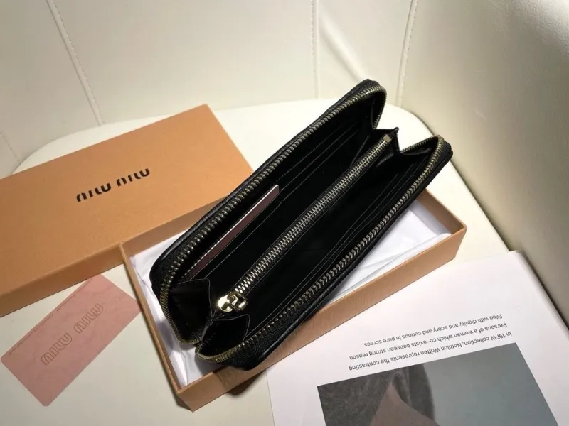 Miu Miu Black Long Zip Wallet - Image 7