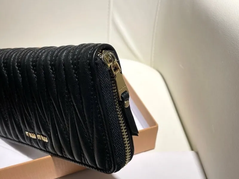 Miu Miu Black Long Zip Wallet - Image 8