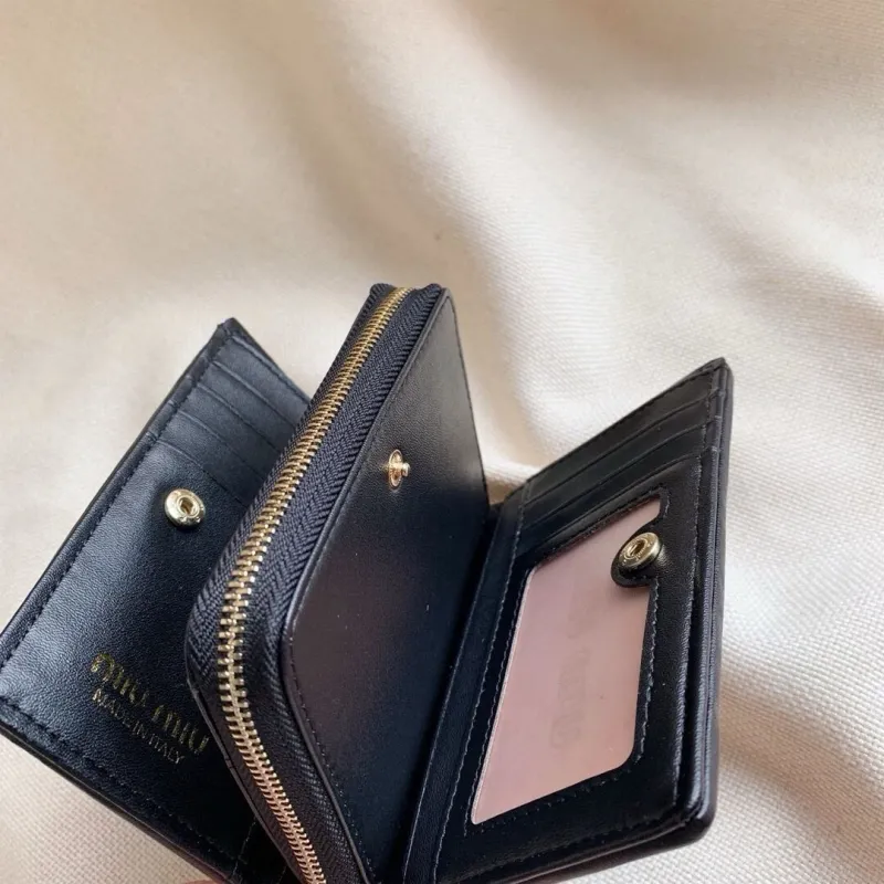 MIU MIU Black Matelassé Compact Wallet - Image 9