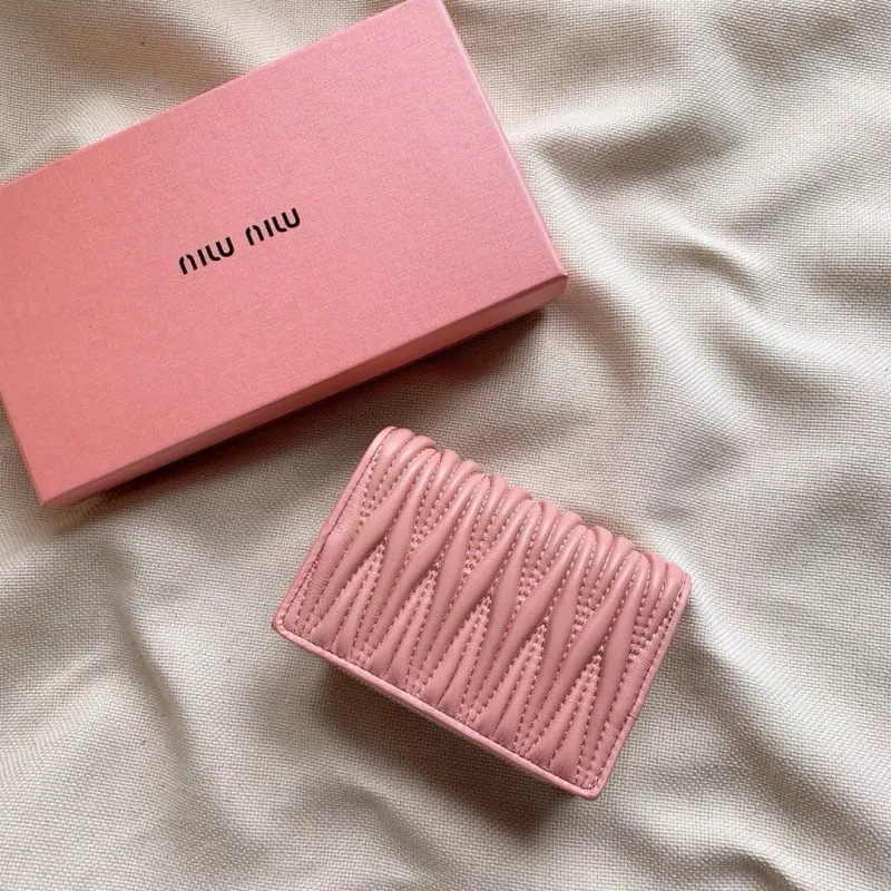 Miu Miu Pink Compact Leather Wallet - Image 3