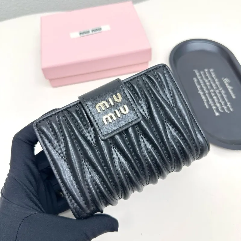 MIU MIU Black Matelasse Compact Wallet - Image 4