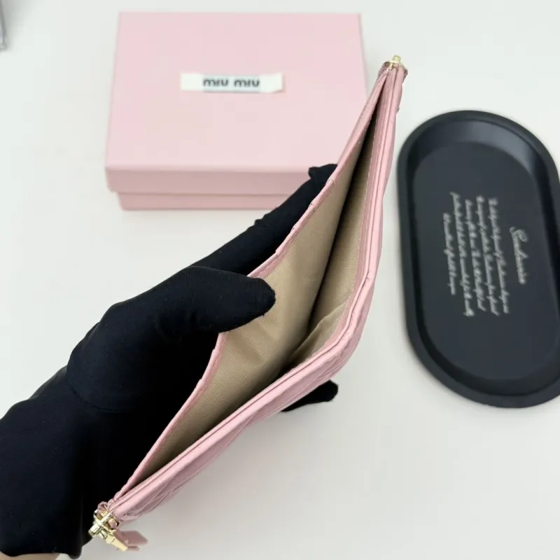 MIU MIU Pink Quilted Zipper Wallet - Image 8