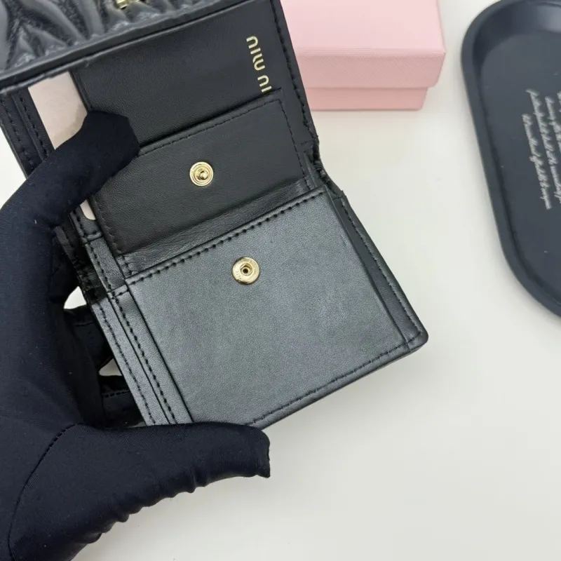 Miu Miu Black Quilted Leather Compact Wallet - Image 9