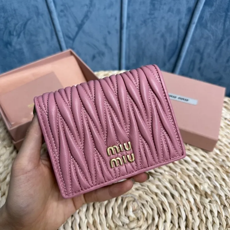 MIU MIU Pink Quilted Leather Wallet - Image 3