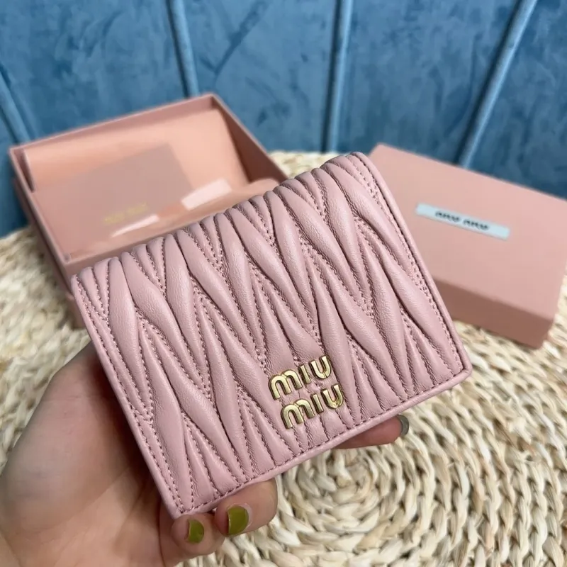 MIU MIU Pink Quilted Leather Wallet - Image 3