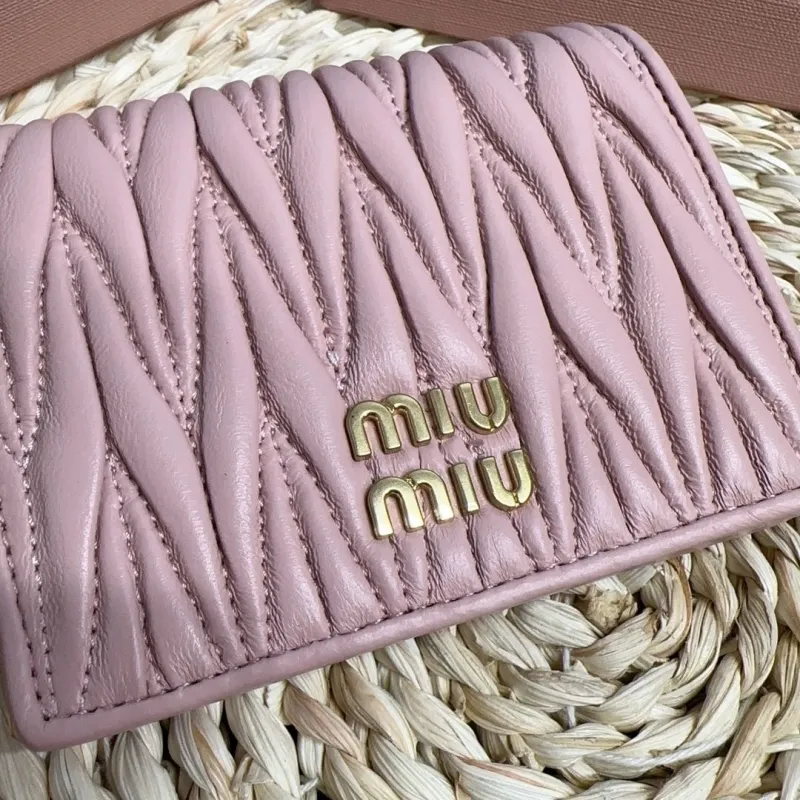MIU MIU Pink Quilted Leather Wallet - Image 4