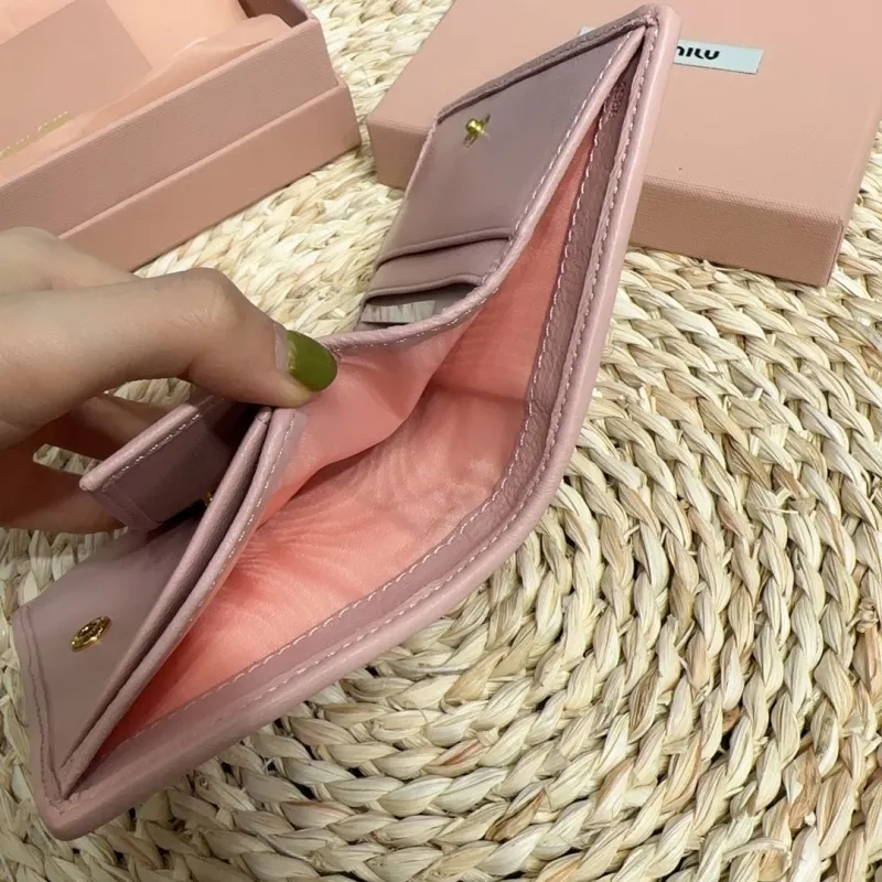 MIU MIU Pink Quilted Leather Wallet - Image 9