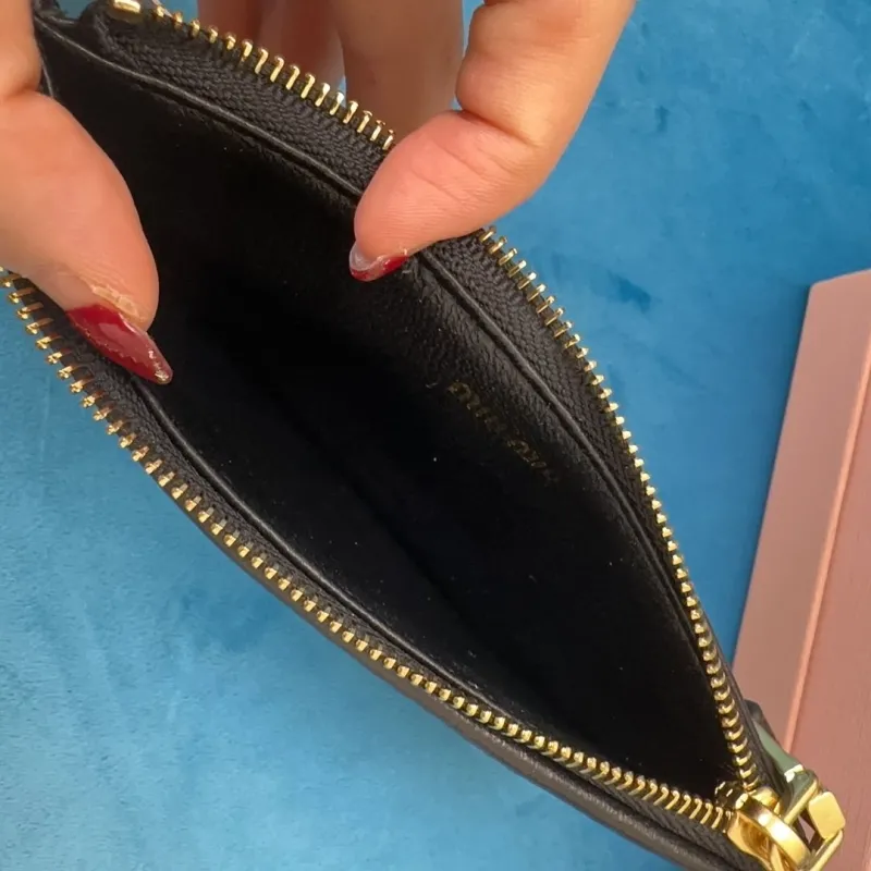 Miu Miu Black Quilted Zip Card Wallet - Image 8