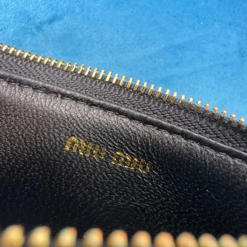 Miu Miu Black Quilted Zip Card Wallet - Image 9