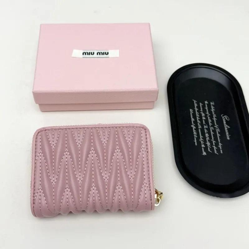 Miu Miu Pink Quilted Zip Wallet - Image 3
