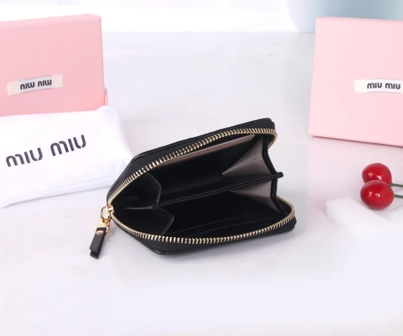 Miu Miu Black Quilted Zip Wallet - Image 7