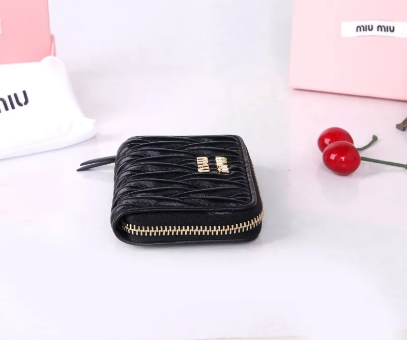 Miu Miu Black Quilted Zip Wallet - Image 9