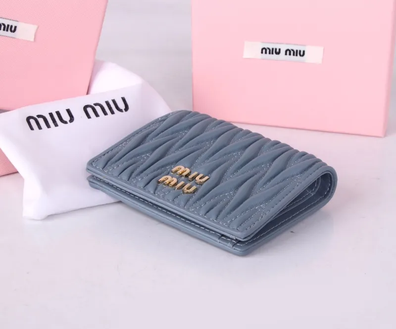 MIU MIU Blue Matelasse Leather Wallet - Image 4