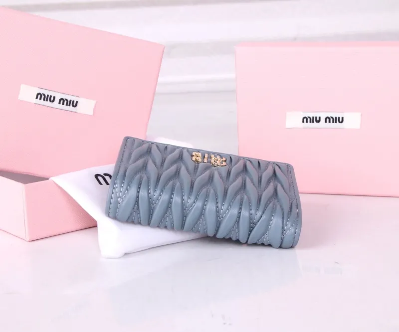 MIU MIU Blue Matelasse Leather Wallet - Image 6