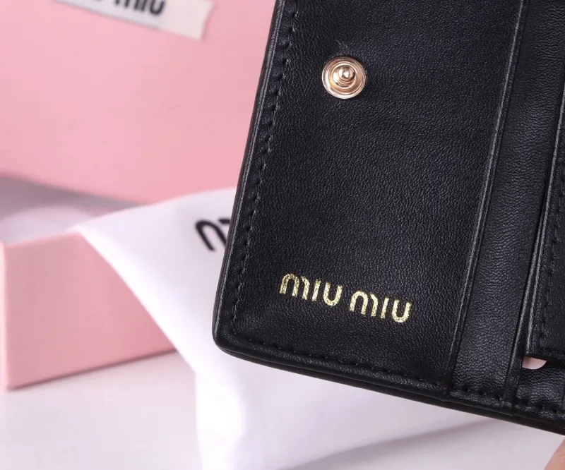 Miu Miu Black Pleated Leather Wallet - Image 9
