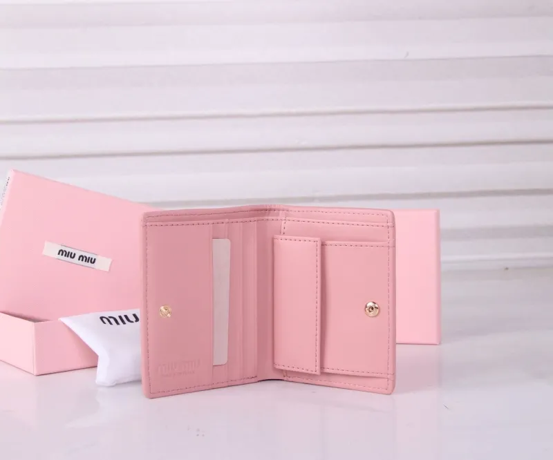 MIU MIU Pink Quilted Leather Wallet - Image 7