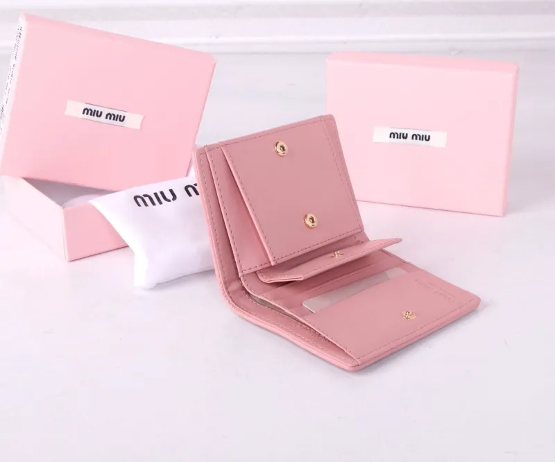 MIU MIU Pink Quilted Leather Wallet - Image 8