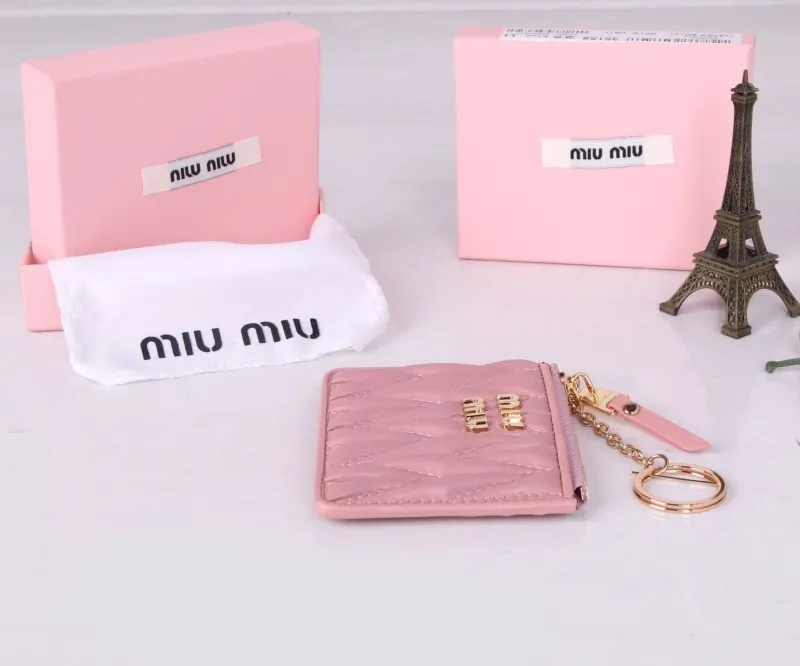 Miu Miu Pink Zip Card Holder with Keychain - Image 9