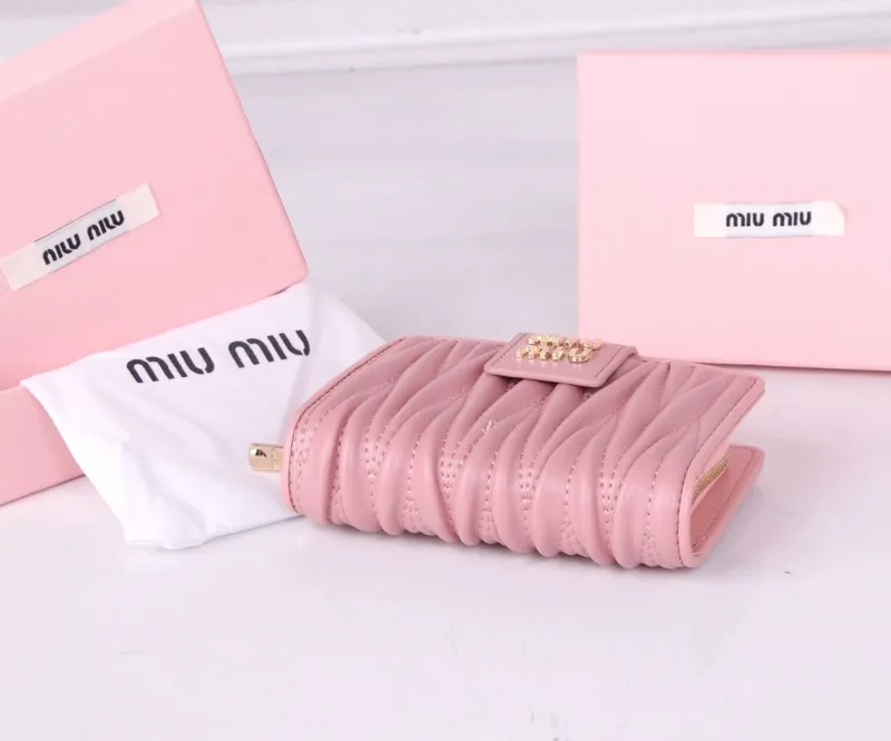 Miu Miu Pink Quilted Zip Wallet - Image 7