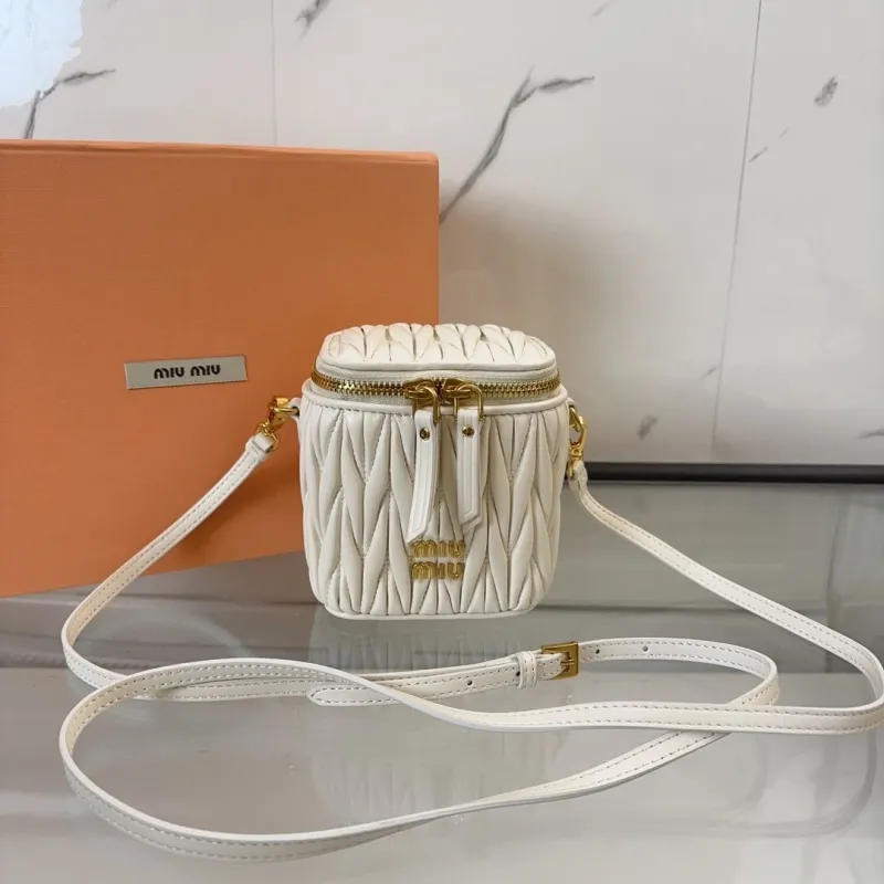 MIU MIU Cosmetic Bags-3