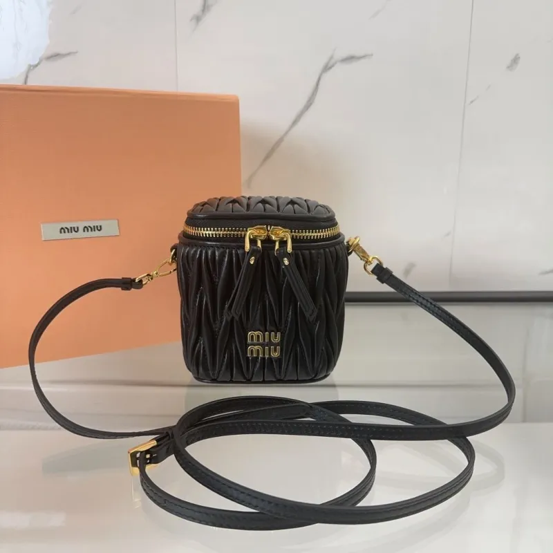 MIU MIU Cosmetic Bags-4