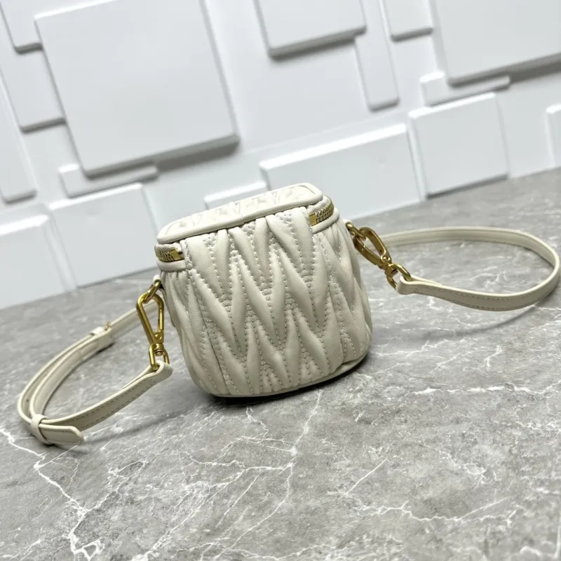 Miu Miu Cream White Quilted Crossbody Bucket Bag - Image 7