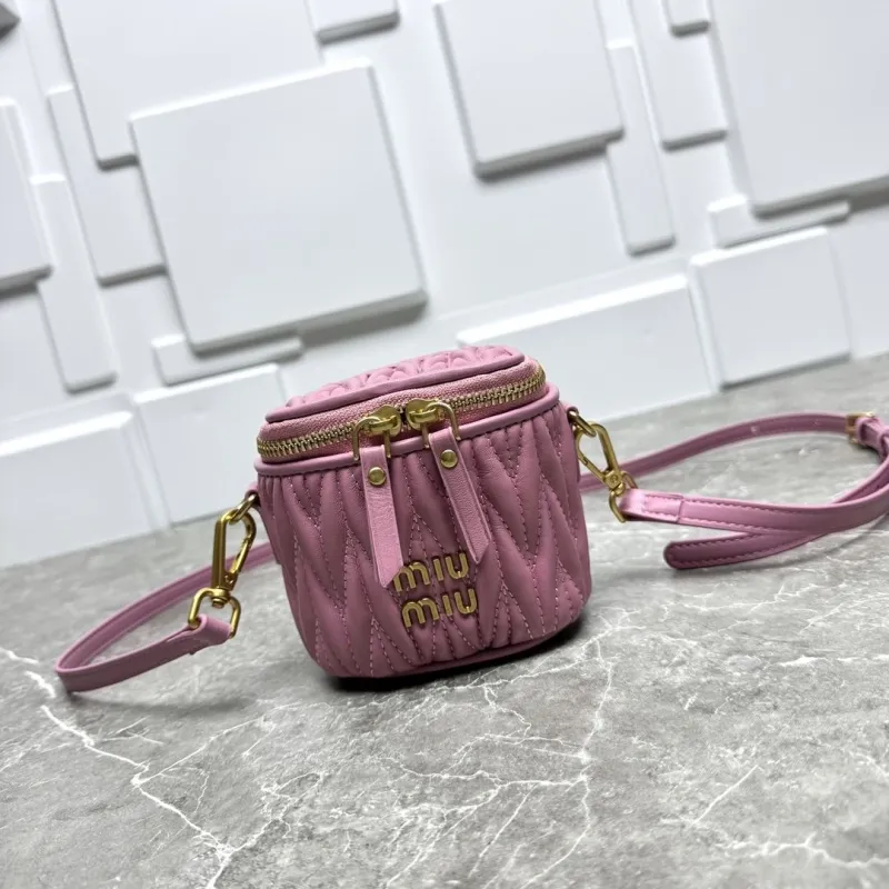 MIU MIU Cosmetic Bags-9