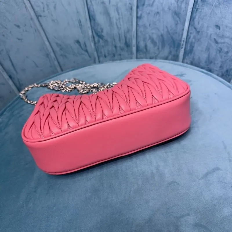 Miu Miu Pink Matelassé Chain Satchel Bag - Image 5