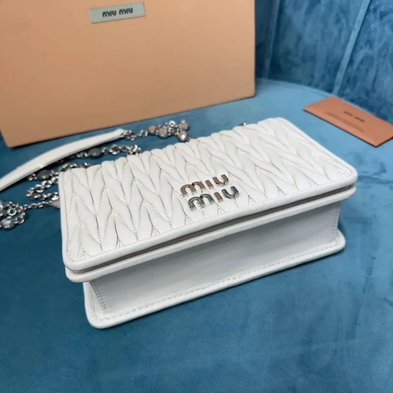 Miu Miu White Matelassé Chain Satchel Bag - Image 6