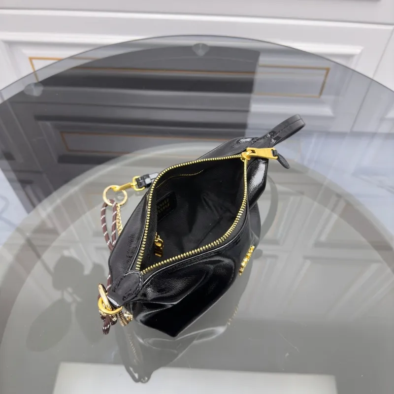 Miu Miu Black Patent Leather Shoulder Bag - Image 10