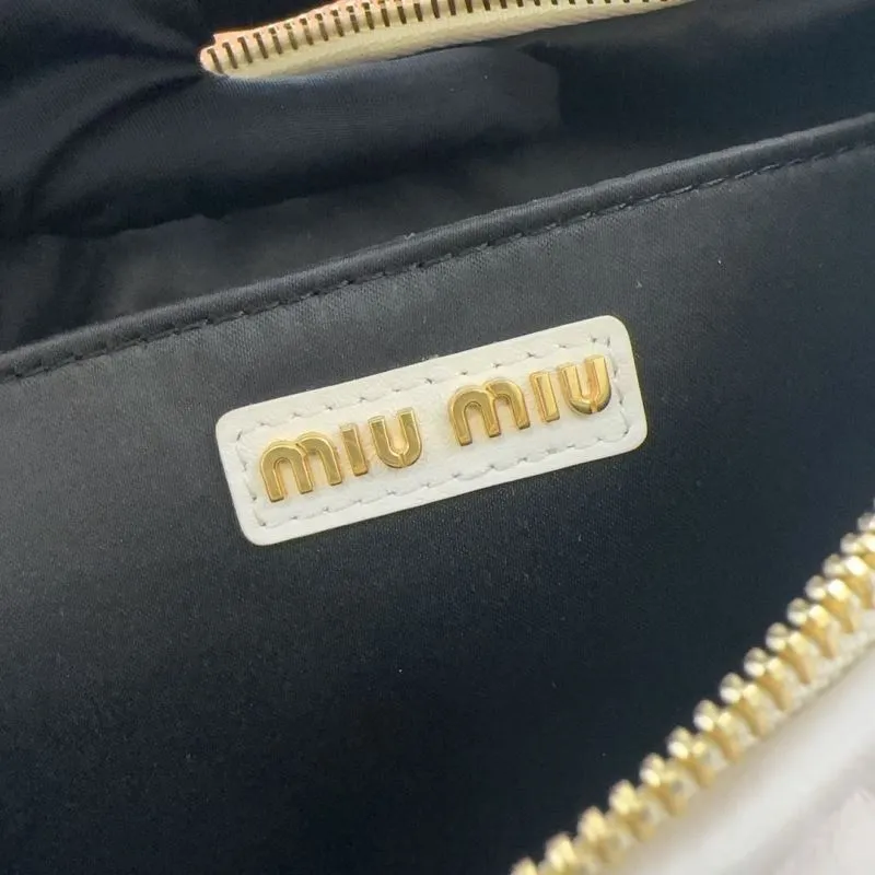 Miu Miu White Top Handle Hobo Bag - Image 8