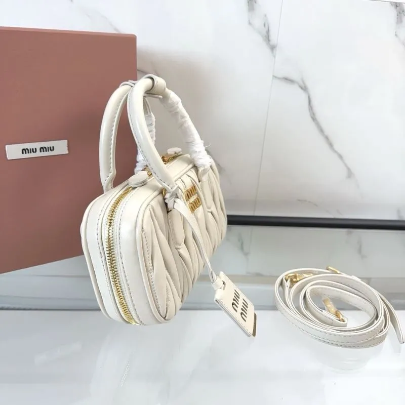 Miu Miu White Matelasse Top Handle Bag - Image 3