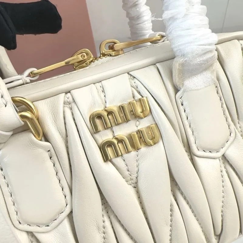 Miu Miu White Matelasse Top Handle Bag - Image 4