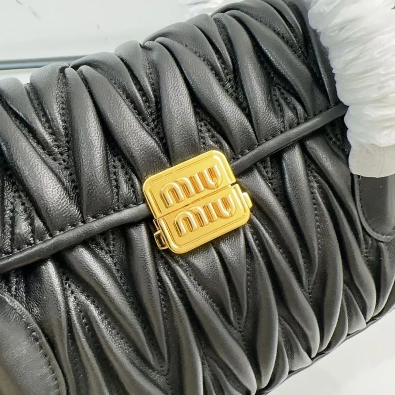 MIU MIU Black Matelasse Top Handle Bag 157 - Image 4