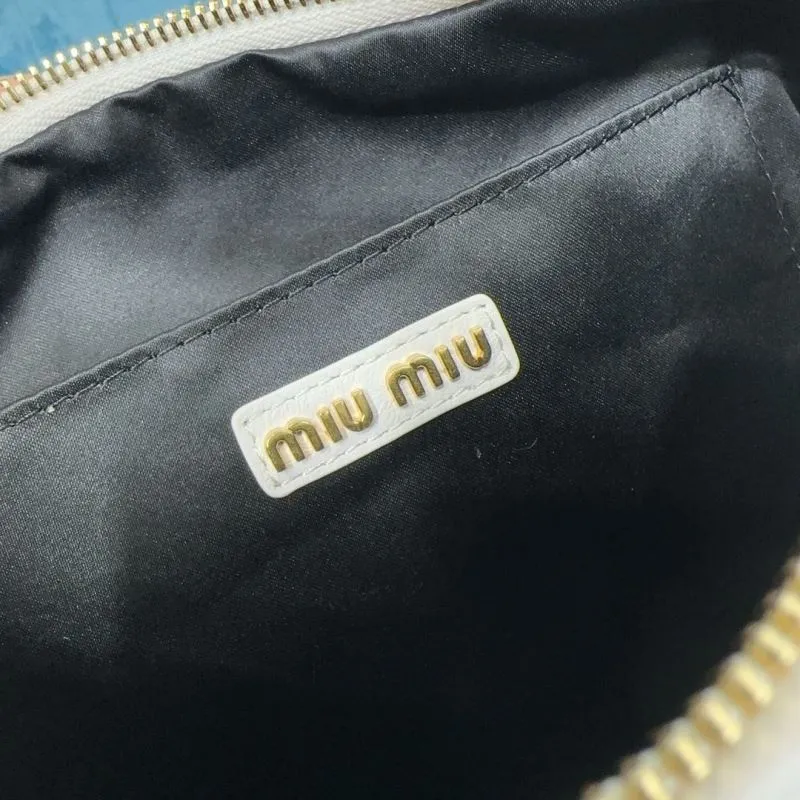 MIU MIU White Matelassé Top Handle Hobo Bag - Image 8