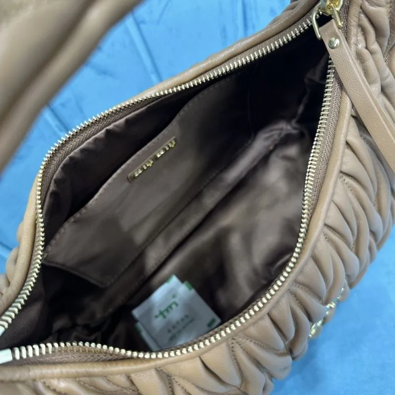Miu Miu Tan Matelassé Top Handle Bag 163 - Image 7