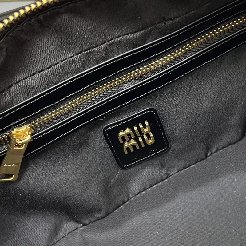 Miu Miu Black Top Handle Bag 5BB147 - Image 8