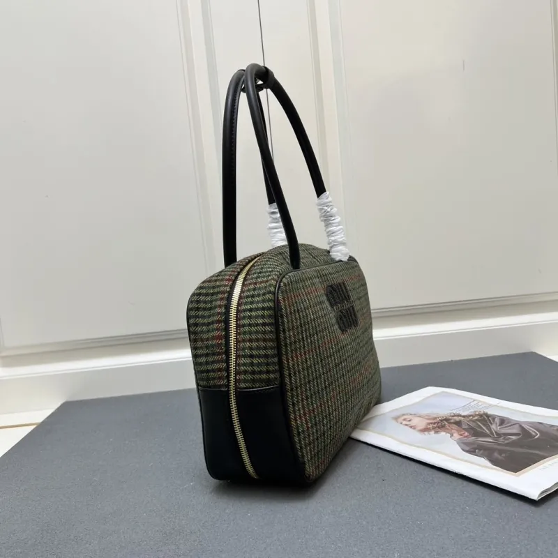 MIU MIU 7006SQ Green Plaid Top Handle Bag - Image 4