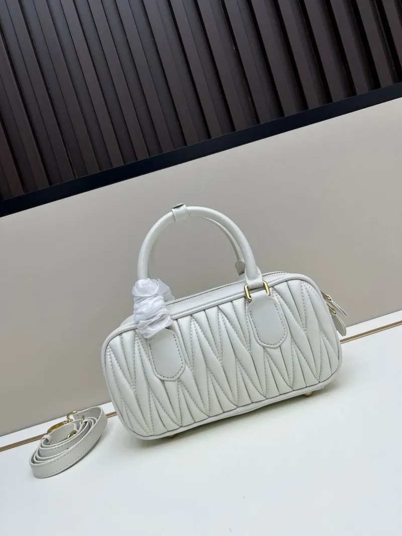 MIU MIU White Matelasse Top Handle Crossbody Bag 218 - Image 3