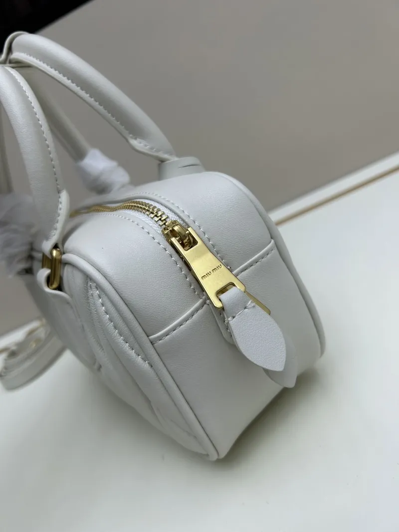 MIU MIU White Matelasse Top Handle Crossbody Bag 218 - Image 6